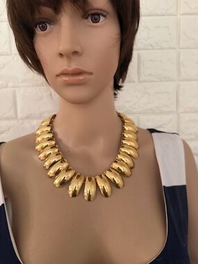 Premier necklace